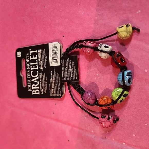 Skull bracelet - Picture 2 of 2